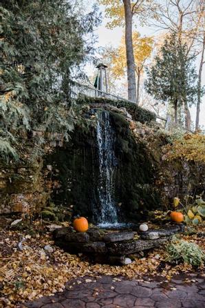 The Landmark Resort | Egg Harbor | The waterfall in the Flagship Garden. Photo Credit: Tandem Photography