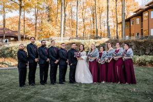 The Landmark Resort | Egg Harbor | A wedding party outside the Carrington. Photo Credit: Lish Marie Photography