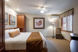 The Landmark Resort | Egg Harbor | The Landmark Resort offers over 16 different suite types so you can find the one that best fits your wants and needs