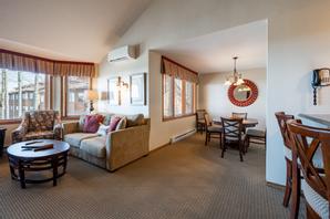 The Landmark Resort | Egg Harbor | The Landmark Resort offers over 16 different suite types so you can find the one that best fits your wants and needs