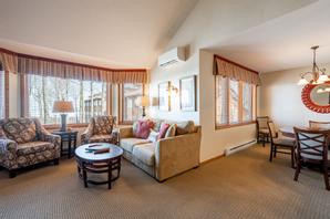 The Landmark Resort | Egg Harbor | The Landmark Resort offers over 16 different suite types so you can find the one that best fits your wants and needs