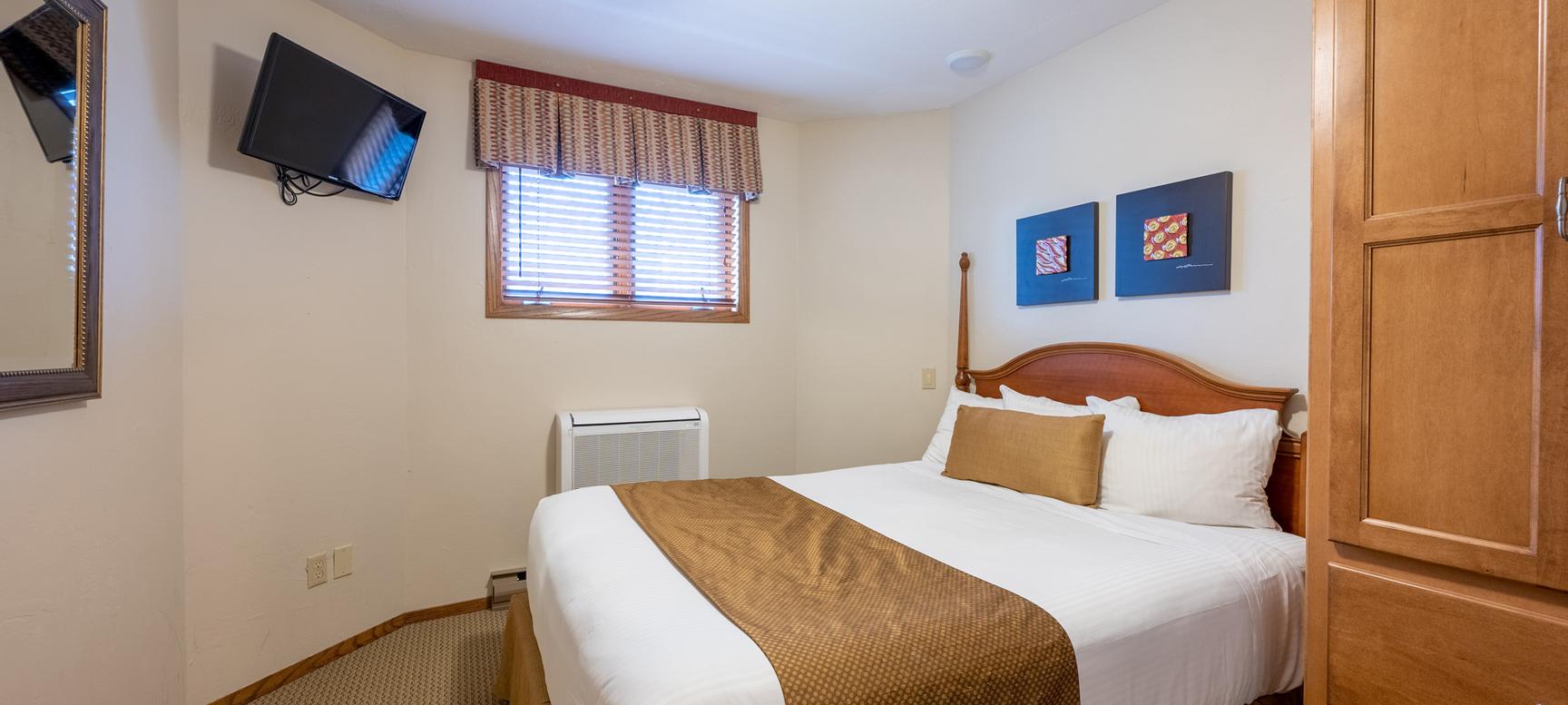 The Landmark Resort | Egg Harbor | 14