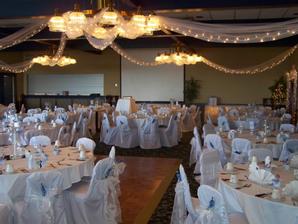 The Landmark Resort | Egg Harbor | Our Egg Harbor Room is the perfect venue for your wedding reception