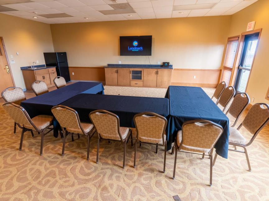 The Landmark Resort | Egg Harbor | 4