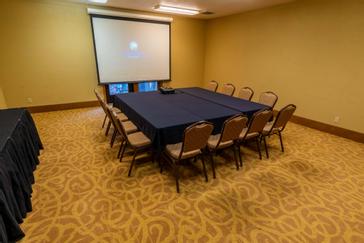 The Port Room is the only meeting space in the Charthouse, surrounded by Door County's natural forestry