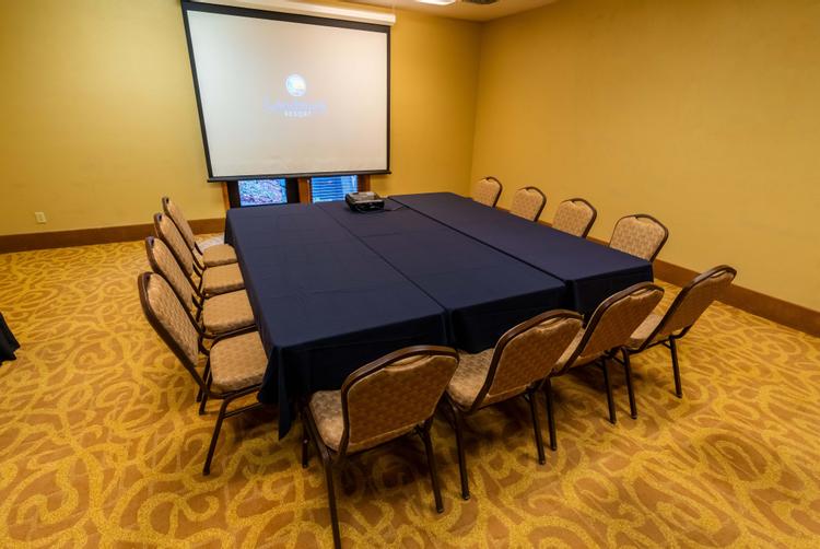 The Port Room is the only meeting space in the Charthouse, surrounded by Door County's natural forestry