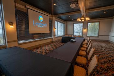 The State Room is an excellent setting for your meeting or conference, boasting beautiful views of the bay of Green Bay